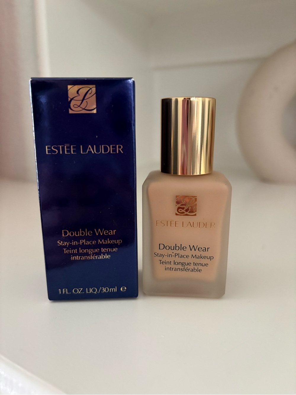 Estee Lauder Double Wear Foundation - 1N2